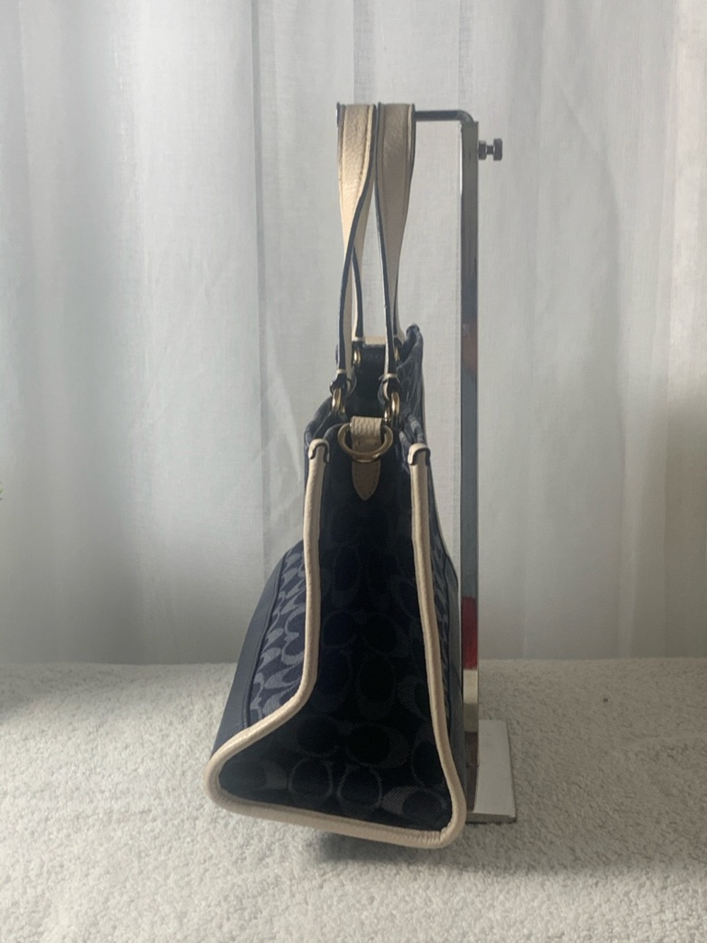 GUC Coach Denim Bag L 11.5” x H 8.5” x D 5” - Picture 3 of 4